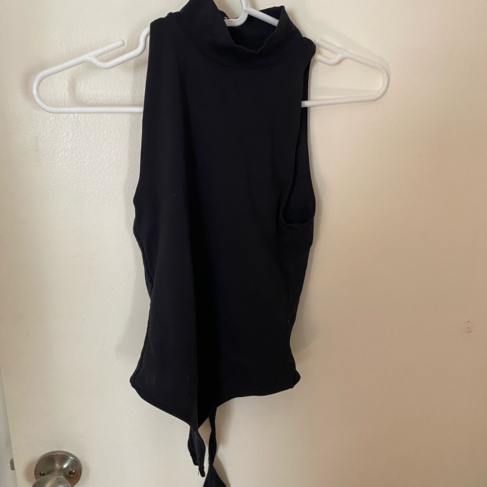 Babaton Black Sleeveless Tie Front Crop Bodysuit